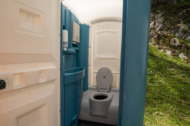 Portable Toilet Options We Offer in Bishopville, SC